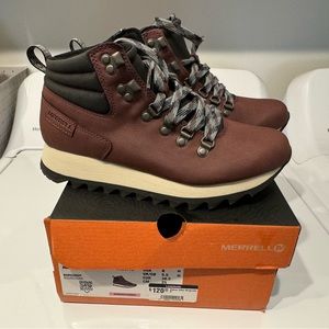 Brand new Merrell boots! Size 8